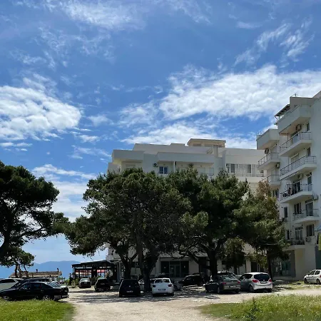 Apartament Antonela's