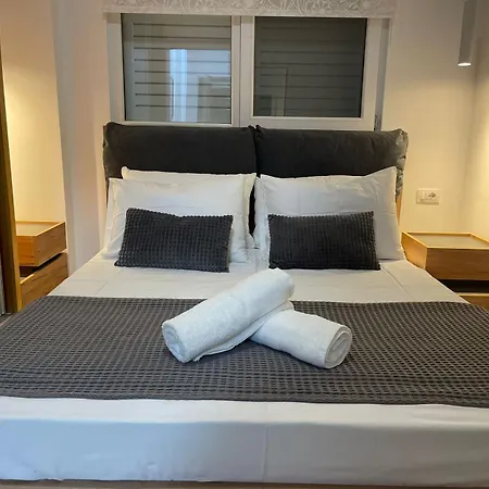 Apartament Antonela's *