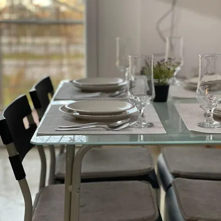 Antonela's Lägenhet *